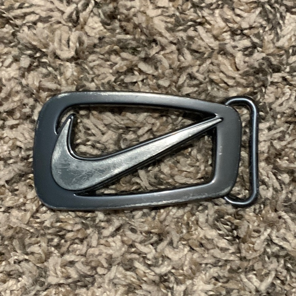 Nike belt buckle